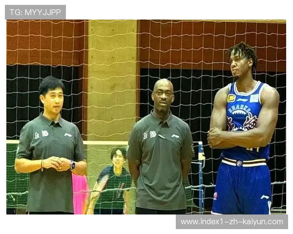 上海队四连胜积分榜第二 阵容深度监测怀特塞德张镇麟齐发威 上海队四连胜积分榜第二 阵容深度监测怀特塞德张镇麟齐发威